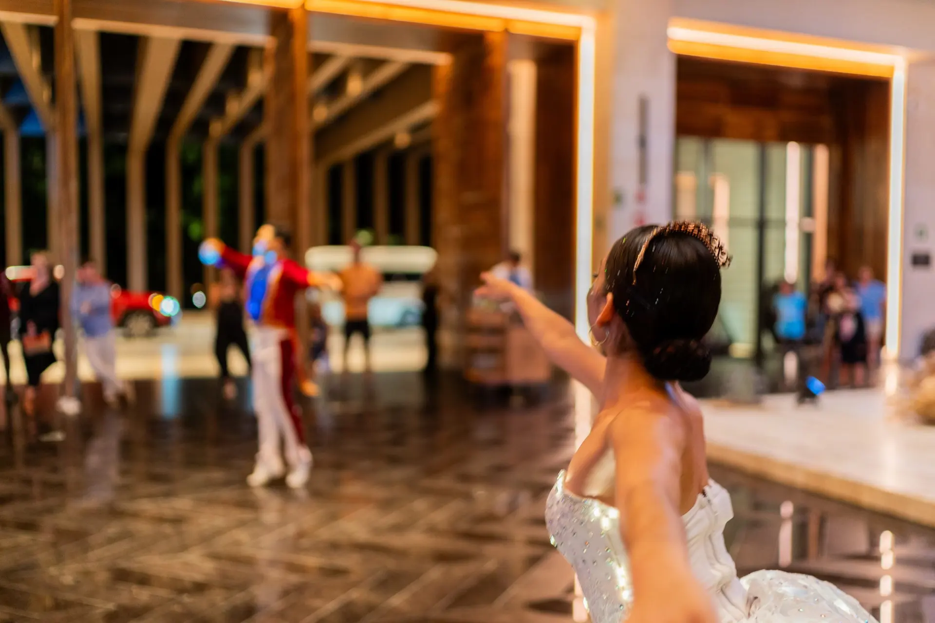 Couple of dancers performing during Christmas at Conrad Tulum Riviera Maya hotel